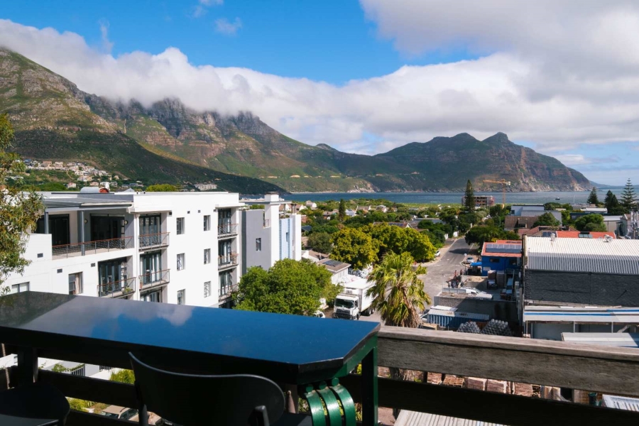 2 Bedroom Property for Sale in Hout Bay Western Cape